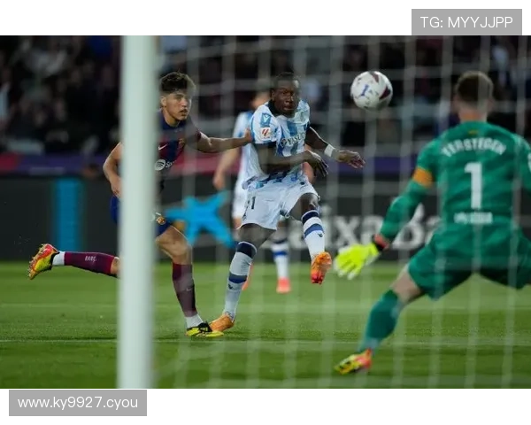 半场战平哈德破门阿米里点射各